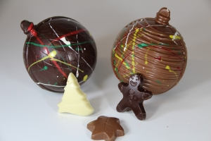 MOULAGES GARNIS BOULES